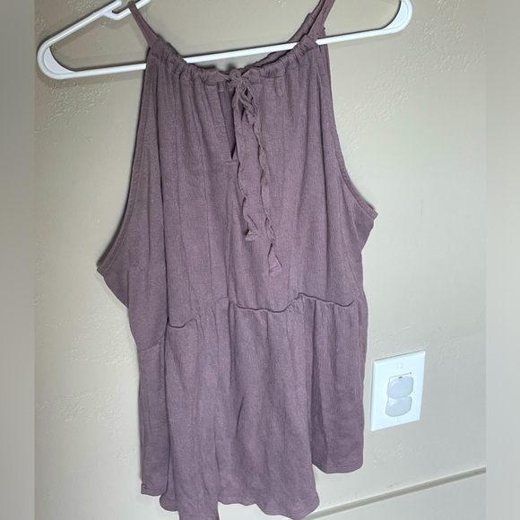 Maurice’s flowy tank top - tie back - 0X - Picture 2 of 4